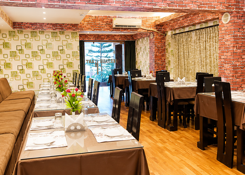 Odisha Bhubaneswar Food & Dining