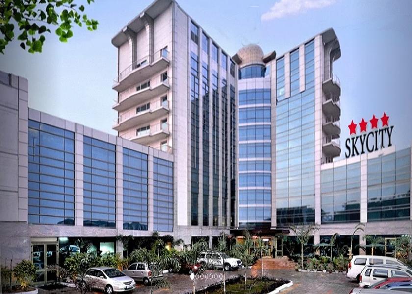 Haryana Gurugram Hotel Exterior