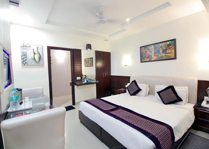 Uttar Pradesh Agra Deluxe Double or Twin Room