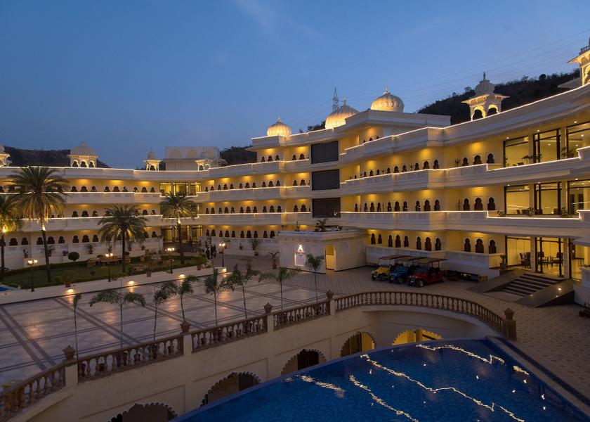 Rajasthan Udaipur Hotel Exterior