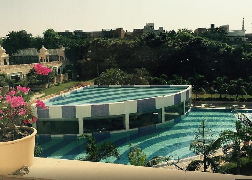 Rajasthan Udaipur Pool