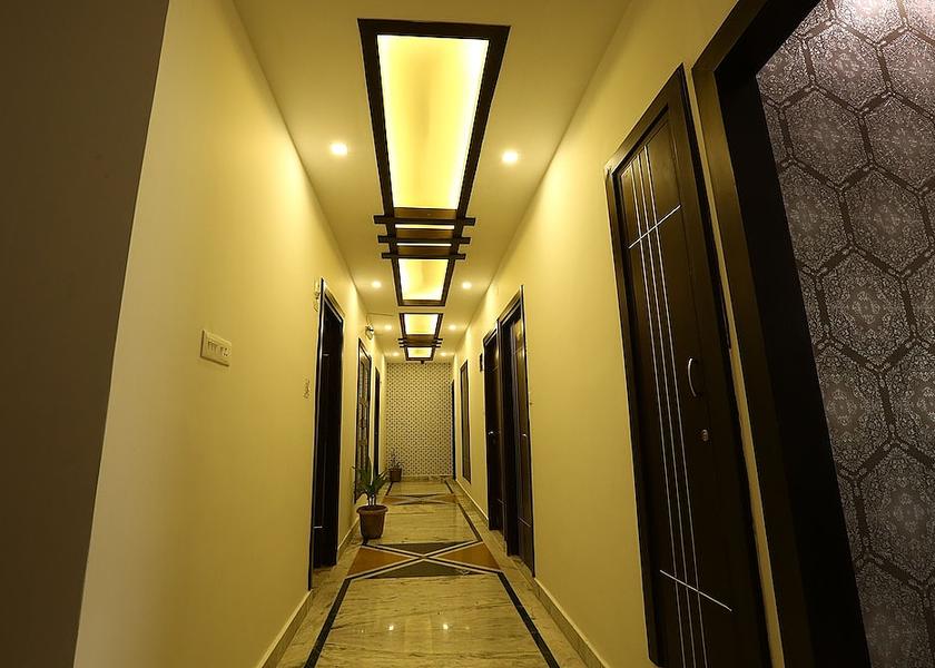 Uttarakhand Rishikesh Hallway
