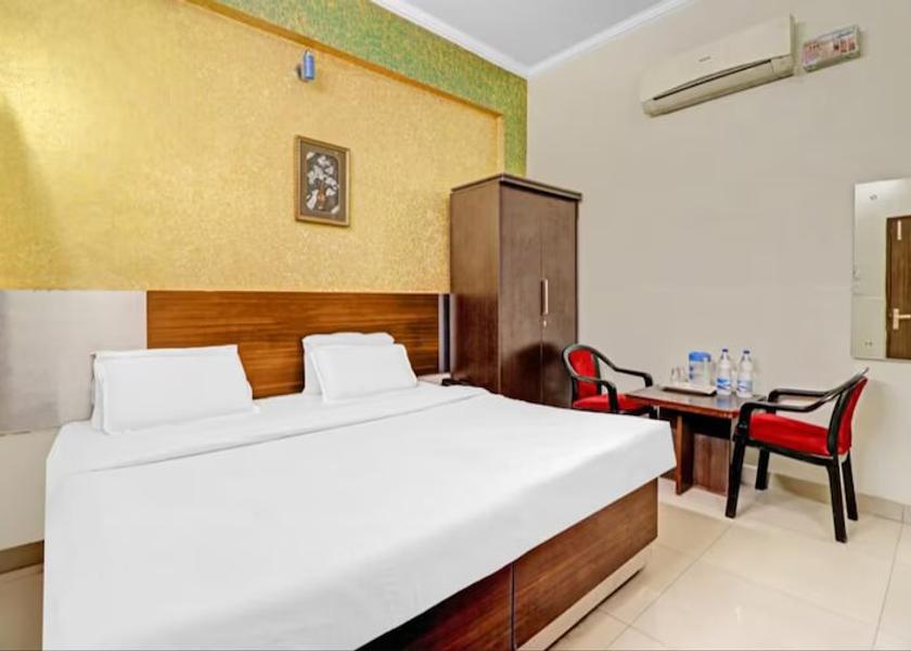 Uttar Pradesh Agra Premium Room