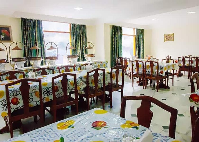 Himachal Pradesh Manali coffee shop copy