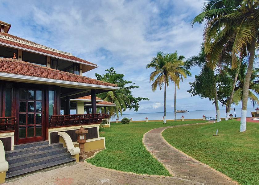 Kerala Alleppey Hotel Exterior