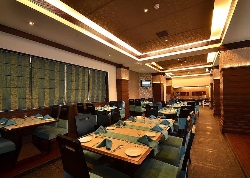Uttar Pradesh Kanpur Food & Dining