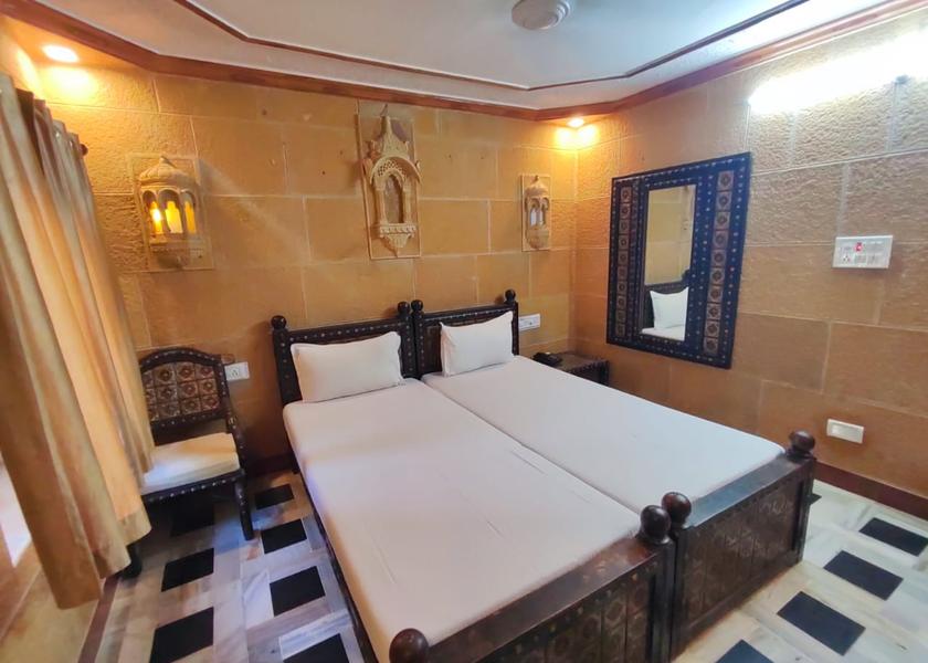 Rajasthan Jaisalmer New Haveli AC Room