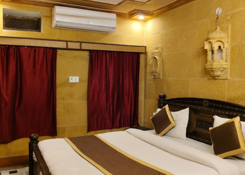 Rajasthan Jaisalmer New Haveli AC Room