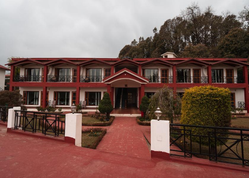 Uttarakhand Chaukori Hotel Exterior