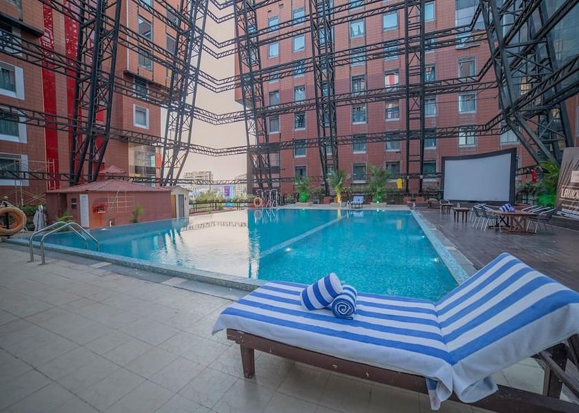 Maharashtra Pune Swimming Pool