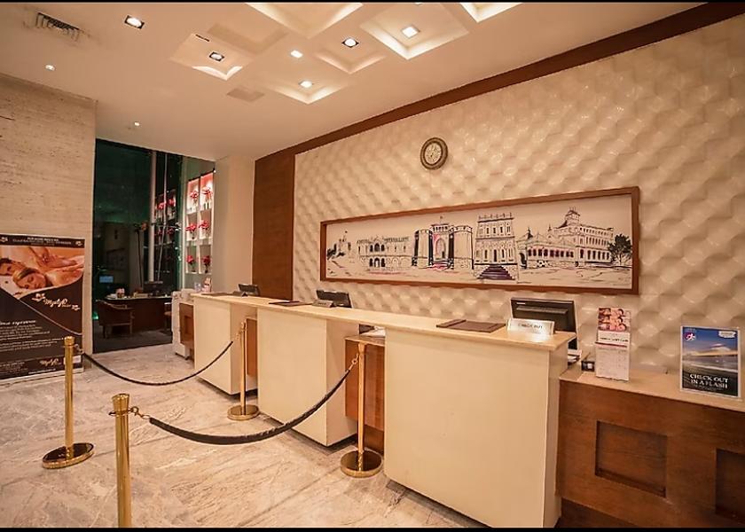 Maharashtra Pune Public Areas