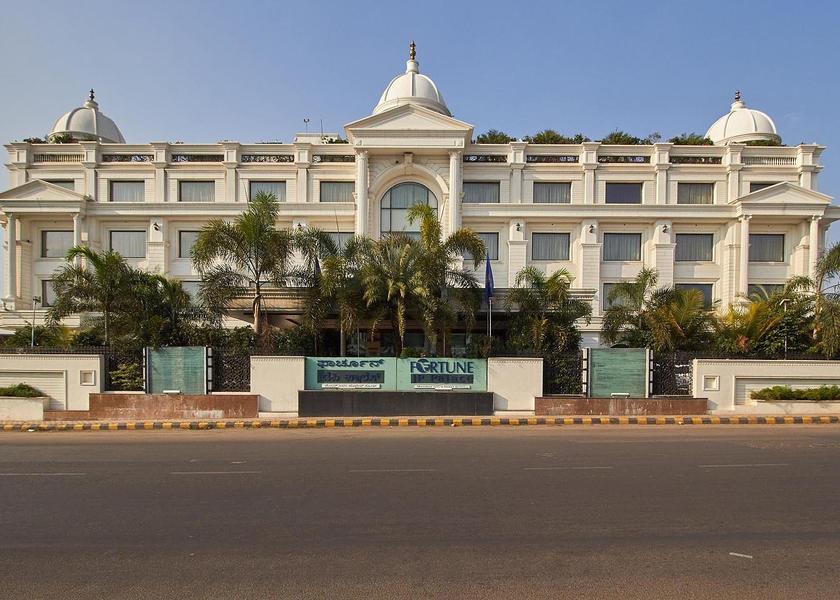 Karnataka Mysore Hotel Exterior