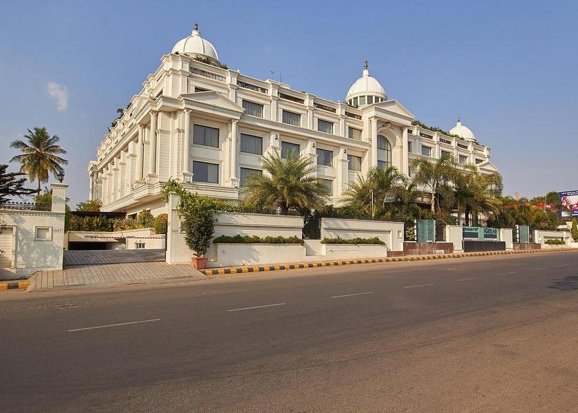 Karnataka Mysore Hotel Exterior