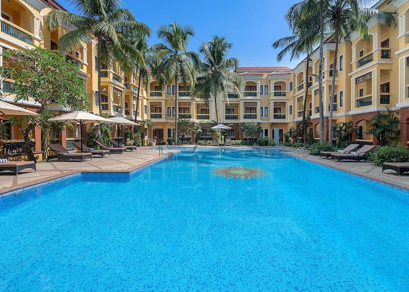 Goa Candolim Pool