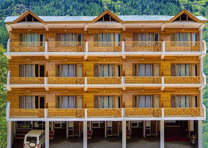 Himachal Pradesh Manali Hotel Exterior