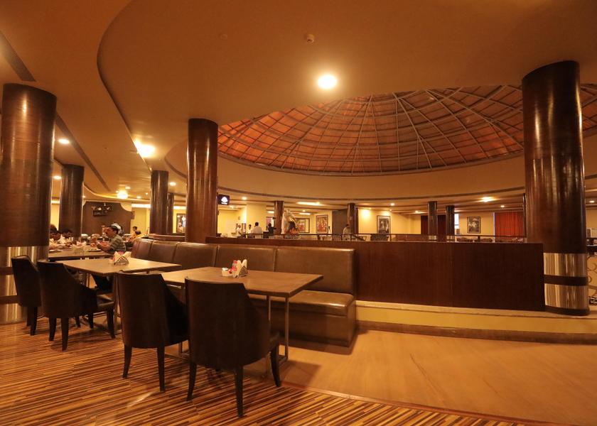 Maharashtra Shirdi Food & Dining