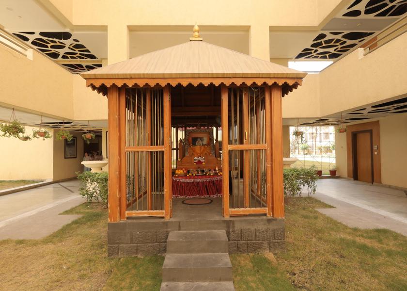 Maharashtra Shirdi Hotel Exterior