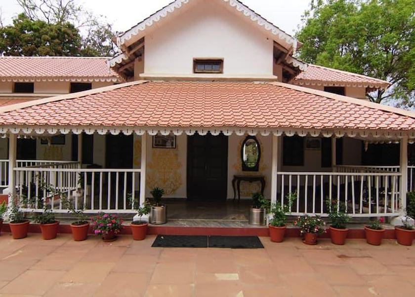 Madhya Pradesh Maheshwar Facade