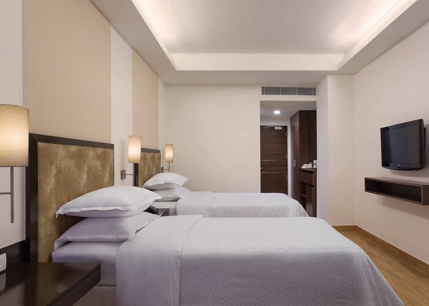 Twin/Twin Standard Guest Room