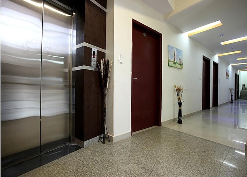 Delhi Delhi Public Areas