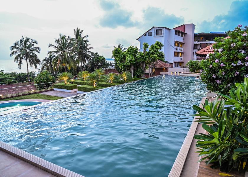 Maharashtra Ganpatipule Swimming pool