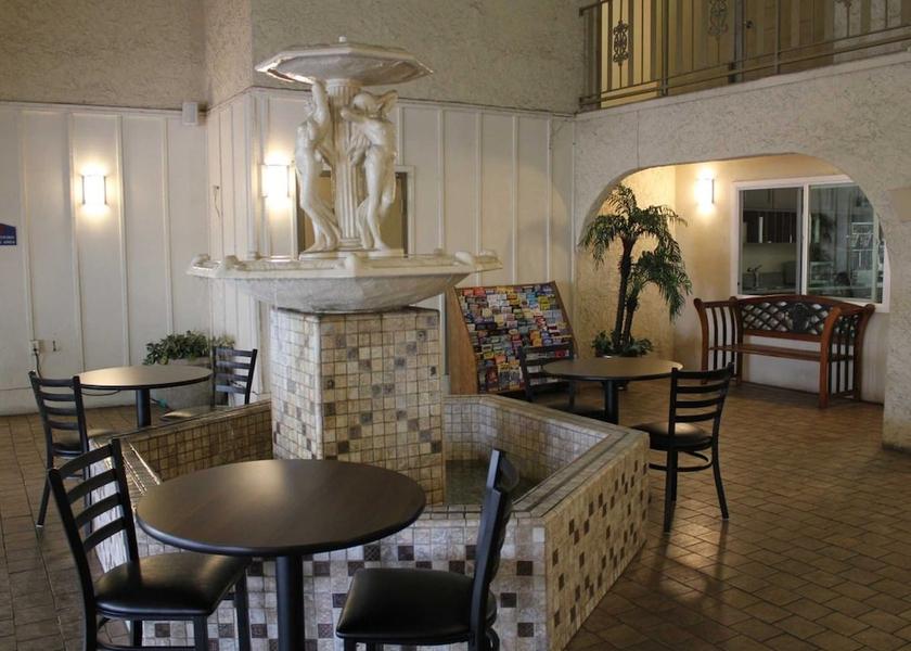 California San Diego Courtyard