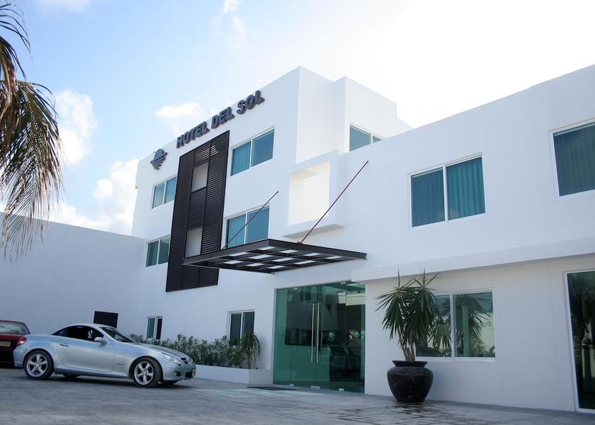 Quintana Roo Cancun Property entrance