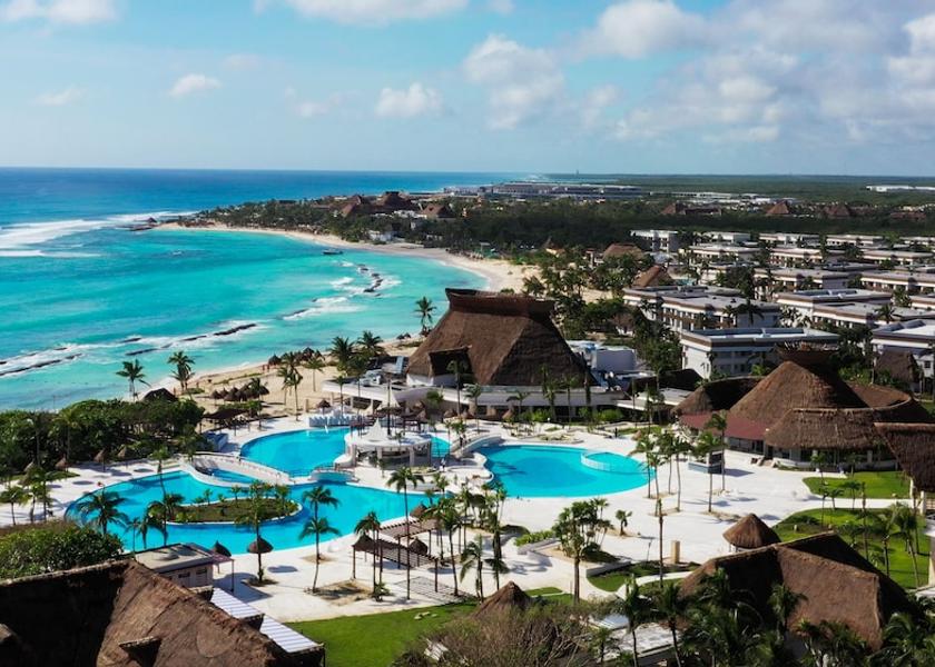 Quintana Roo Akumal Aerial view