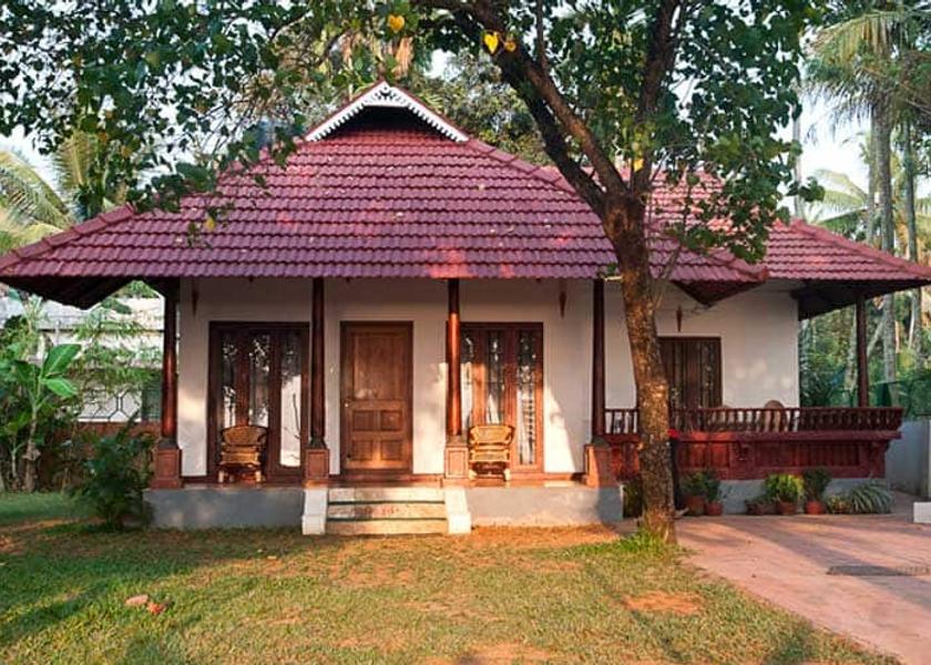 Kerala Kumarakom Hotel Exterior
