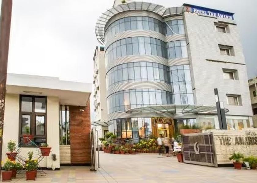 Uttarakhand Rishikesh Hotel Exterior