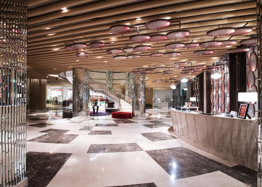 Delhi Delhi Lobby