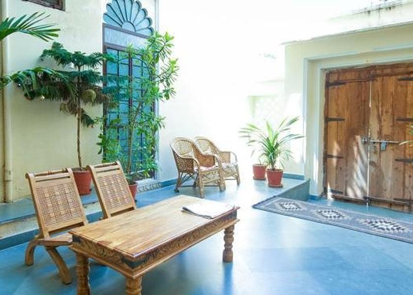 Rajasthan Udaipur Public Areas