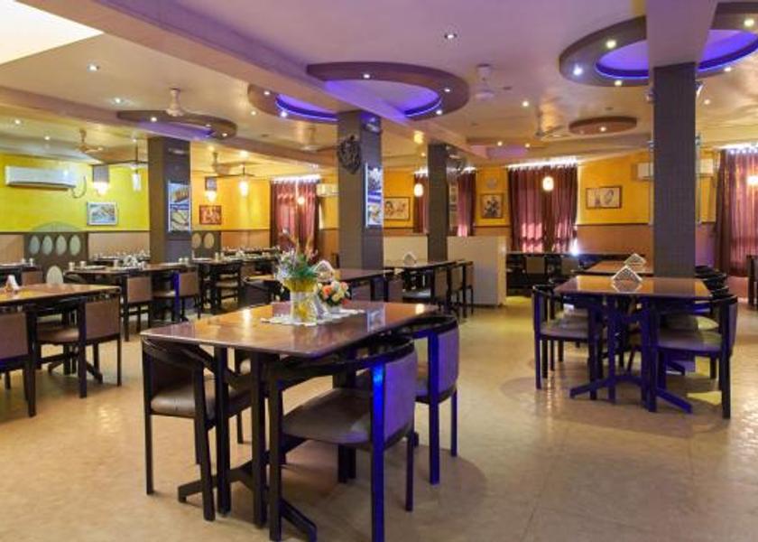 Gujarat Junagadh Food & Dining