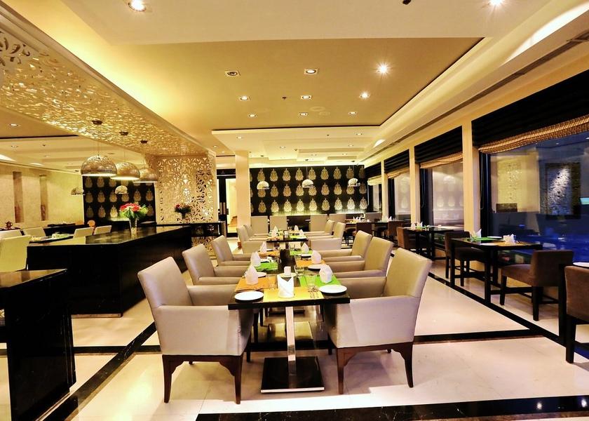 Jammu and Kashmir Srinagar Food & Dining