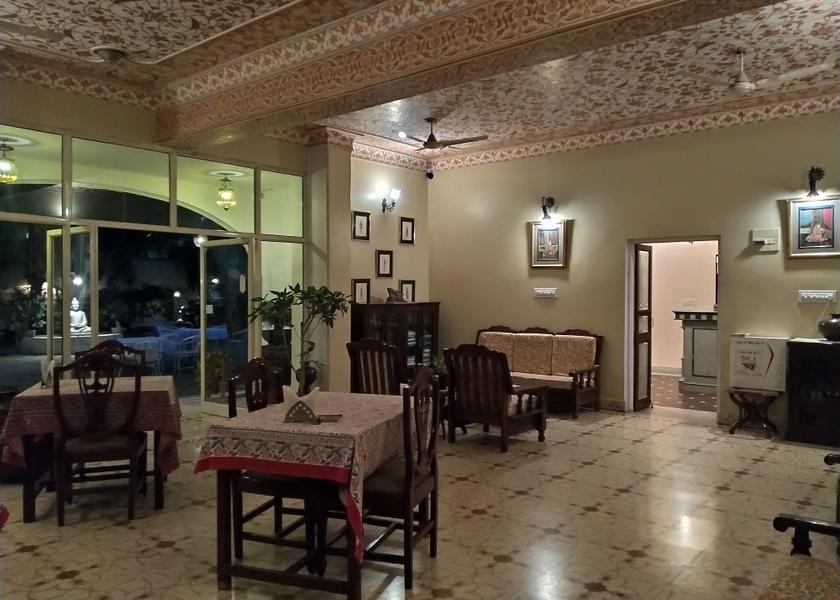 Rajasthan Jaipur Food & Dining