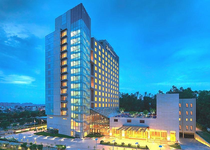 Uttar Pradesh Noida Front of property - evening/night