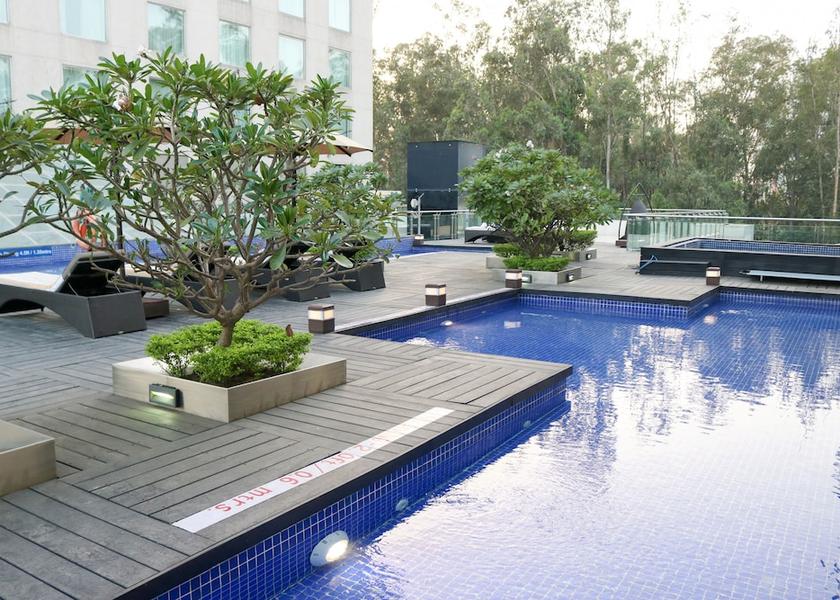 Uttar Pradesh Noida Pool