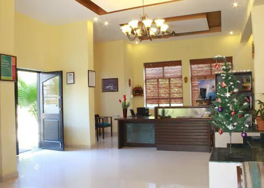 Uttarakhand Rishikesh Hotel Exterior