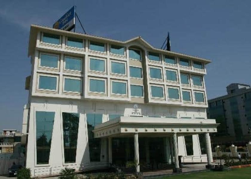 Haryana Faridabad Hotel Exterior