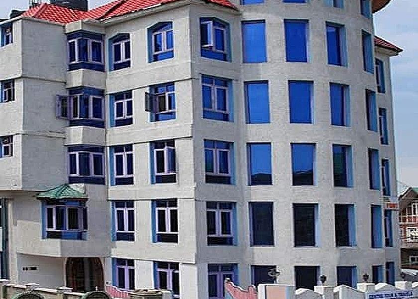 Jammu and Kashmir Srinagar Hotel Exterior