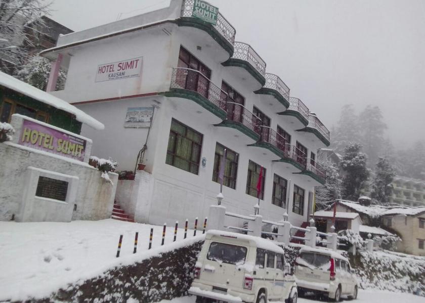 Uttarakhand Kausani Primary image