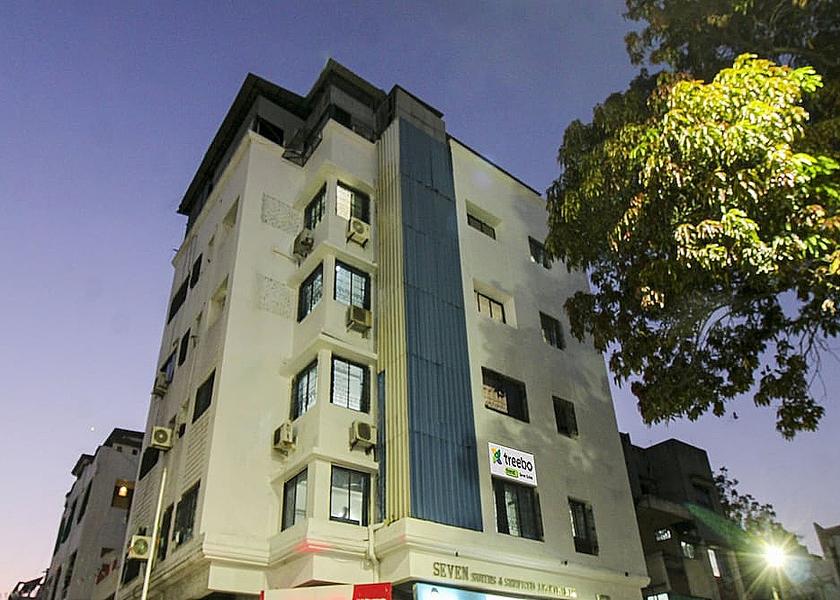 Maharashtra Nagpur Hotel Exterior