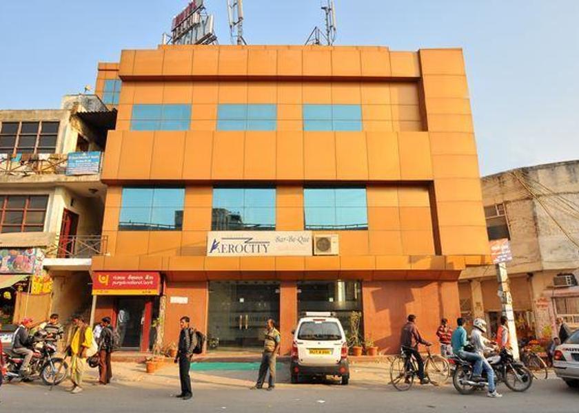Delhi Delhi Hotel Exterior