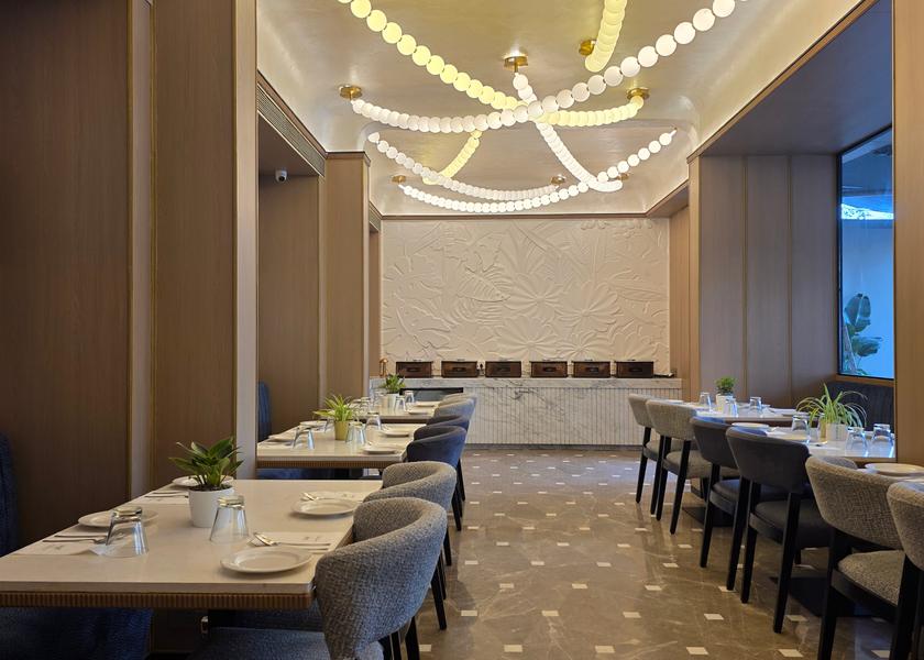 Maharashtra Mumbai Food & Dining