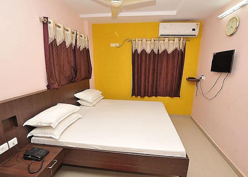 Uttarakhand Dehradun Deluxe Non AC Room