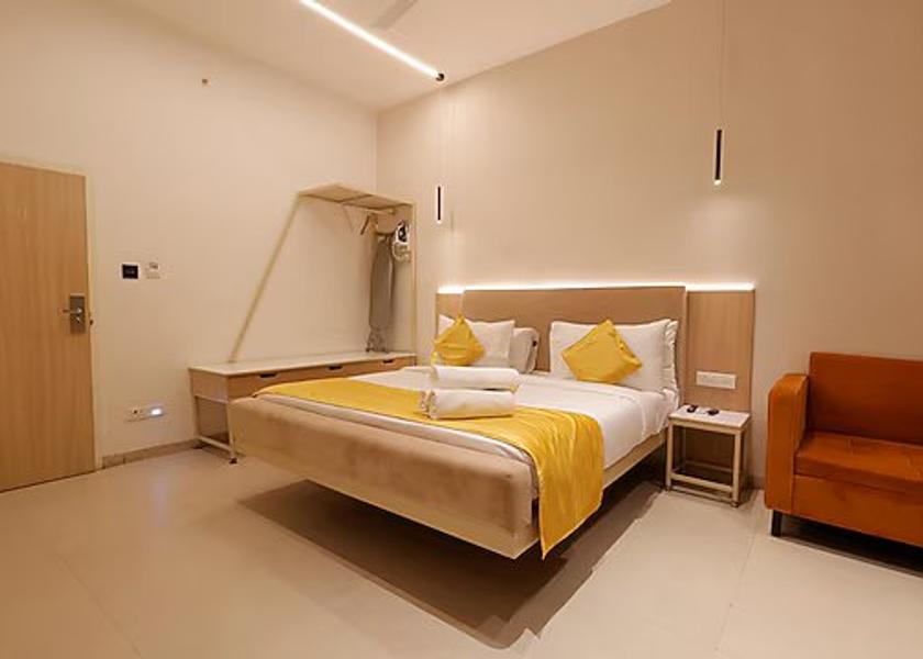 Uttar Pradesh Varanasi Premier Room In New Wing with LIFT