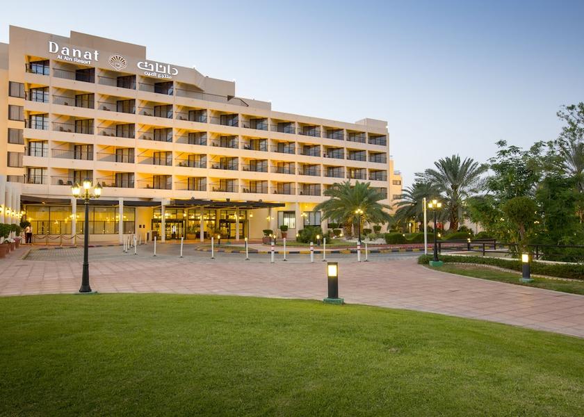 Abu Dhabi Al Ain Facade