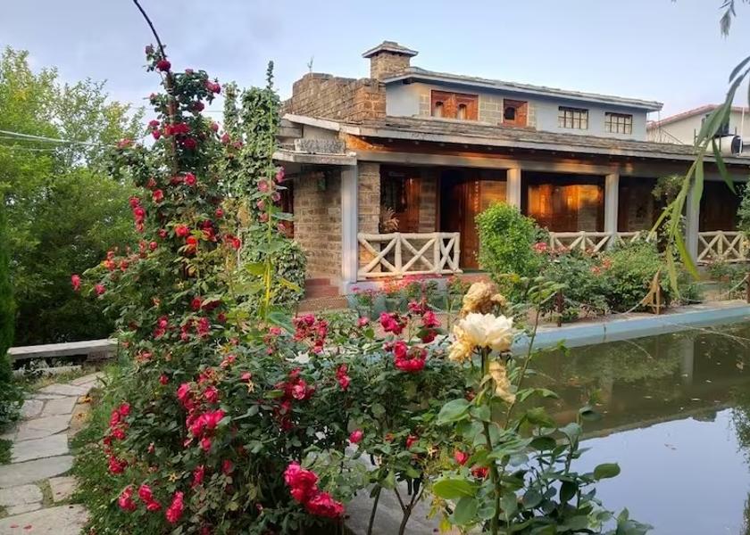 Uttarakhand Mukteshwar Hotel Exterior