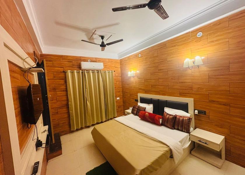 Uttar Pradesh Ayodhya Standard Deluxe AC Room