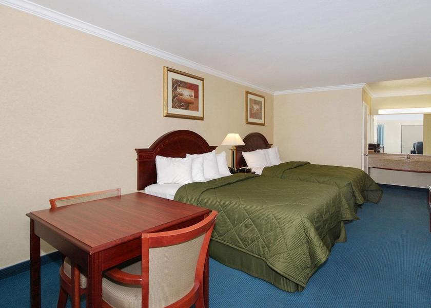 California Monrovia Room